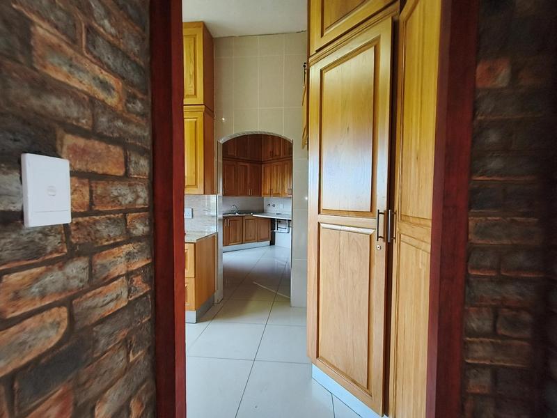 5 Bedroom Property for Sale in Oatlands North Eastern Cape